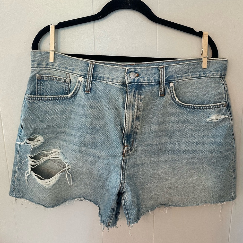 Madewell Mom Jean Shorts 32